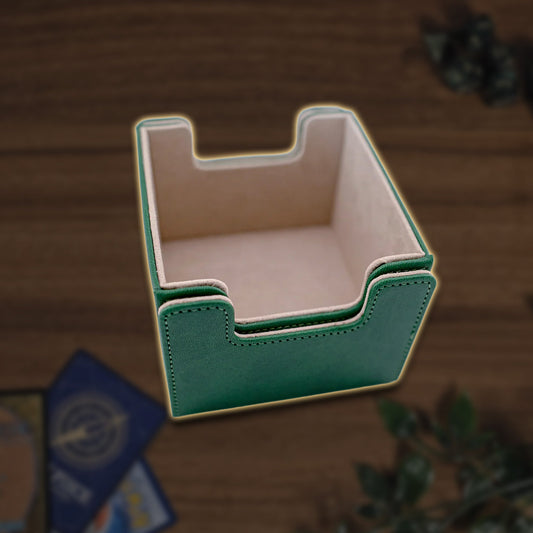 GEM.ELEVEN Ruler Deck Box für 100+ Karten - Colorway Evergreen Detailansicht