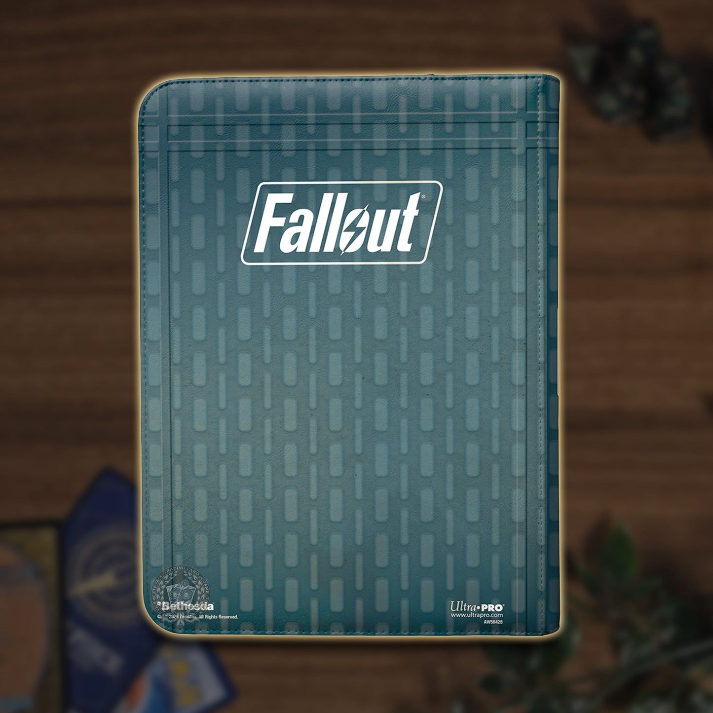Ultra PRO Fallout 9-Pocket Zippered Premium Pro-Binder Rückseite