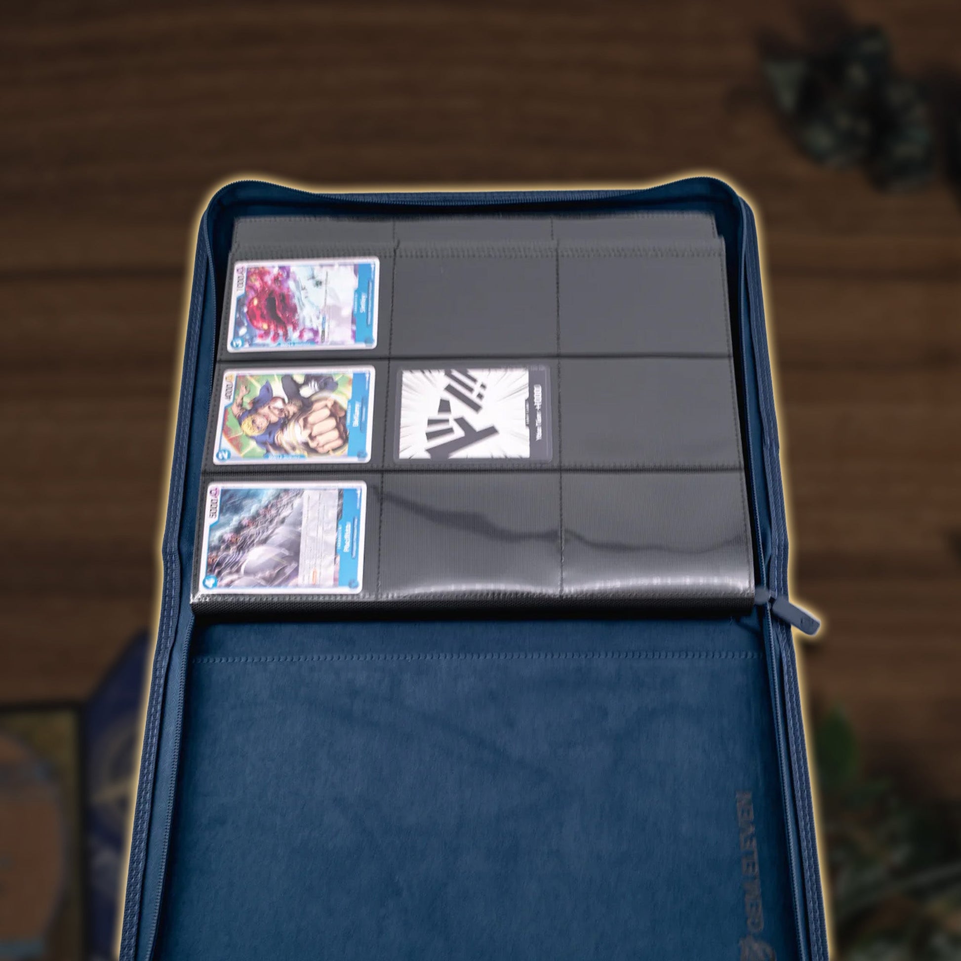 GEM.ELEVEN Codex 9 Pocket Zip Binder für 360 Karten - Colorway Ocean Innenansicht