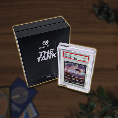 GEM.ELEVEN The Tank Magnetic Case für gegradete Karten mit PSA Glurak Beispiel