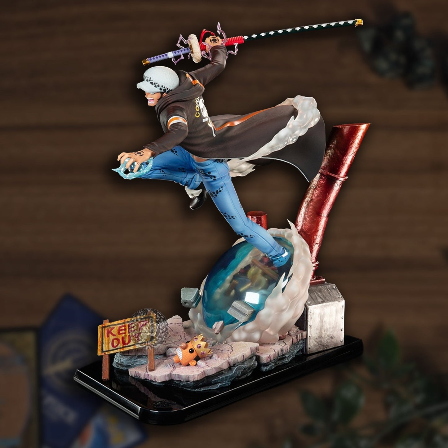 Trafalgar Law One Piece Premium Resin Statue Tsume Art Ikigai Isoansicht